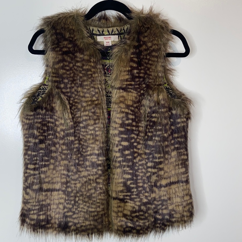 Mossimo Faux Fur Vest Coat